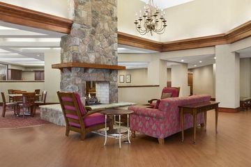 Country & By Radisson, Downtown Hotel