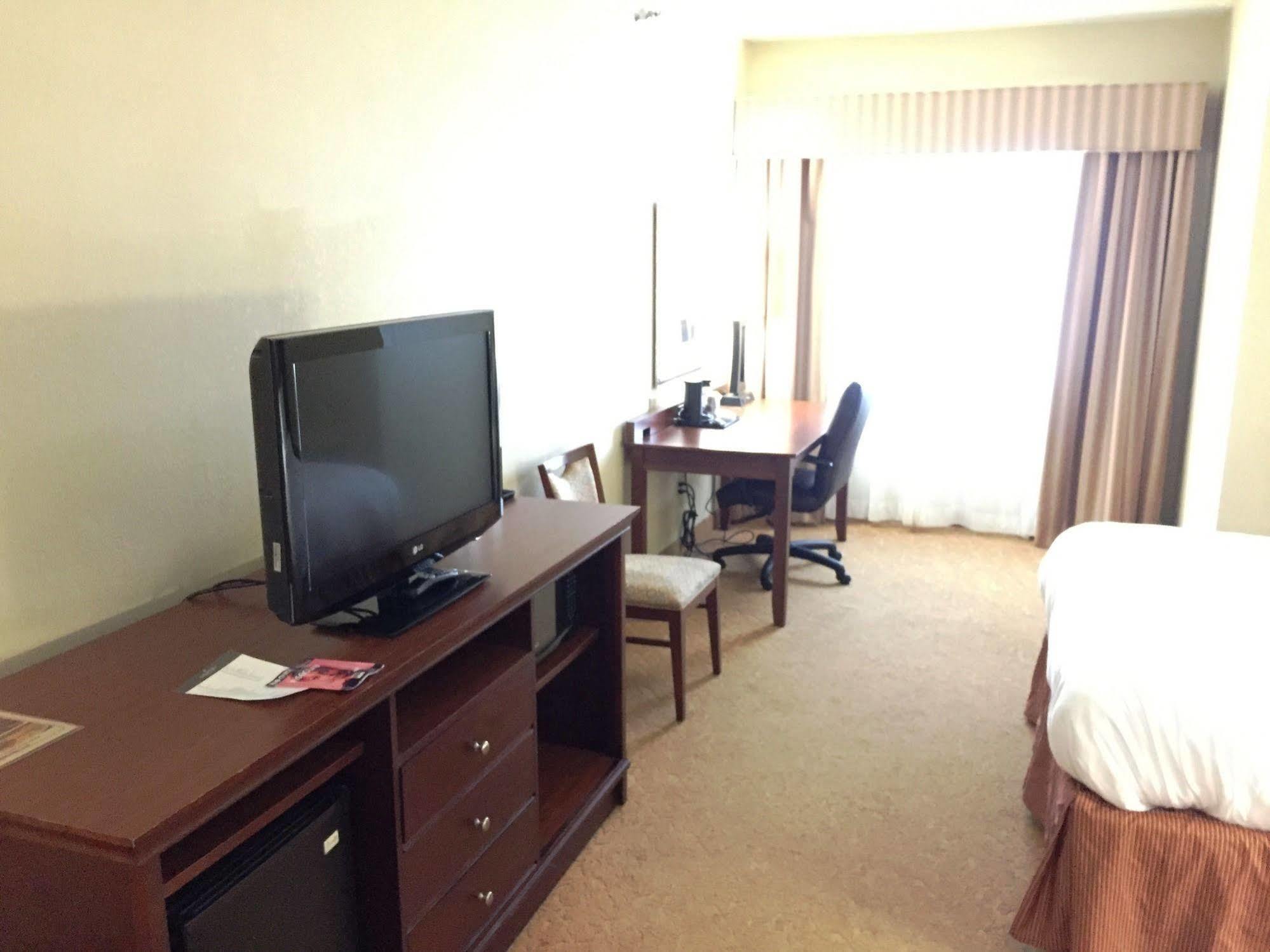 Hotel Country & By Radisson, Downtown Atlanta